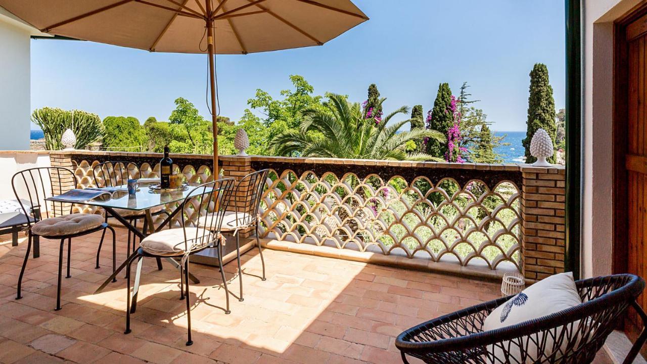 La Matrangela Charme Apartments Taormina Kültér fotó