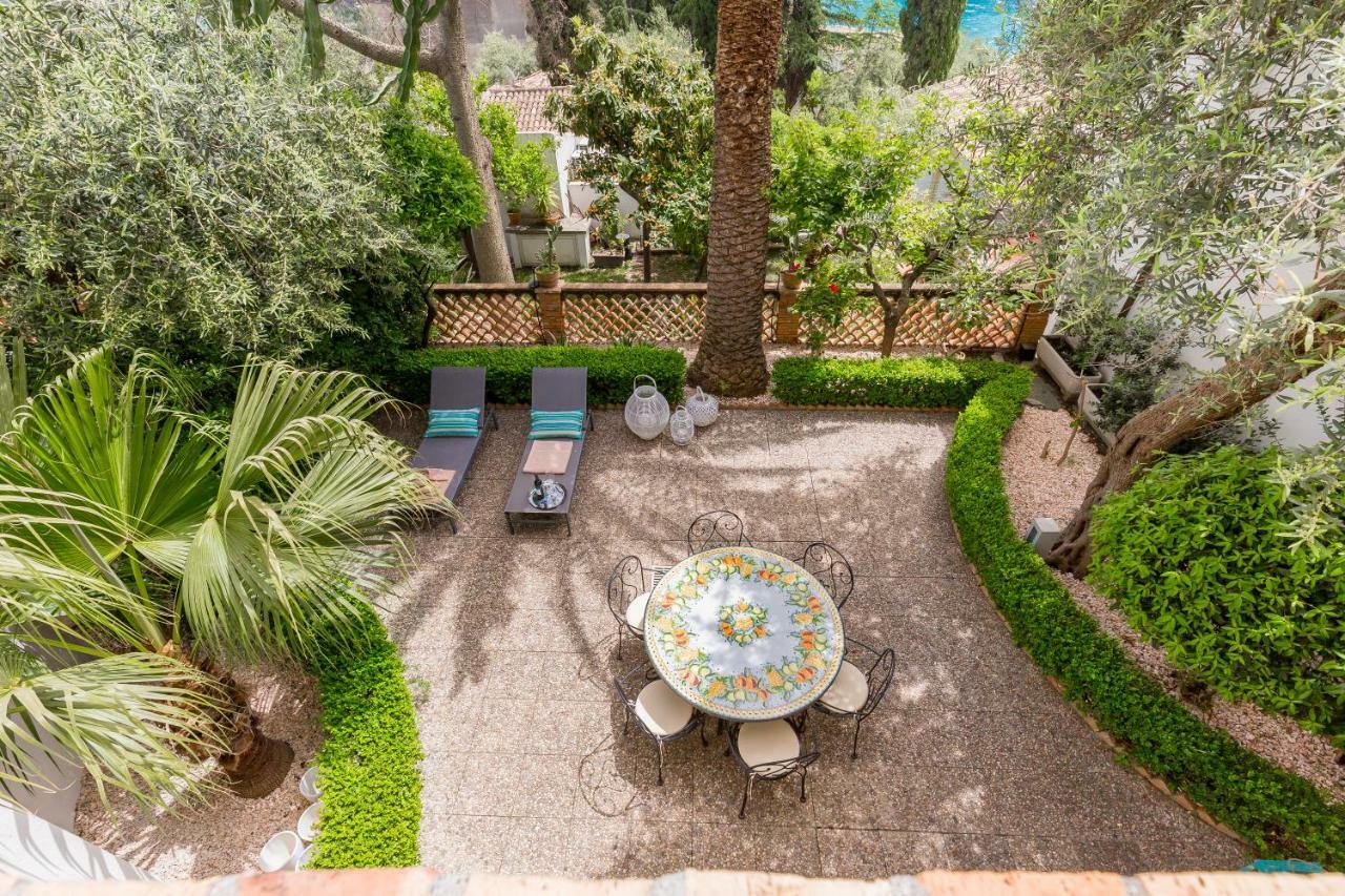 La Matrangela Charme Apartments Taormina Kültér fotó